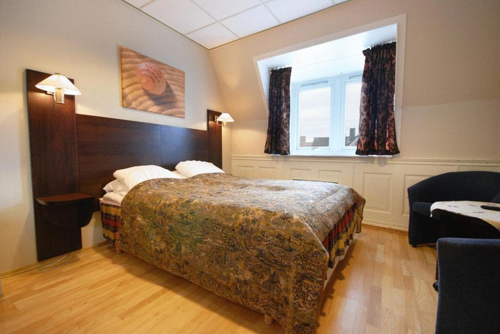 Skansen Hotel トロムソ エクステリア 写真